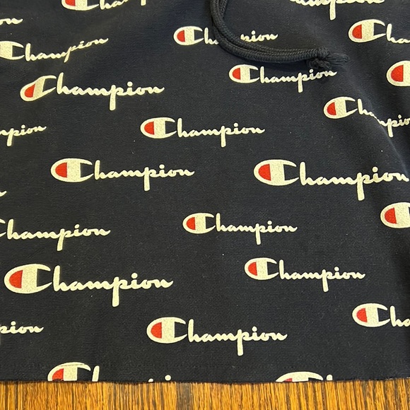 🏆Champion Reverse Weave Cropped Hoodie! - Picture 3 of 7
